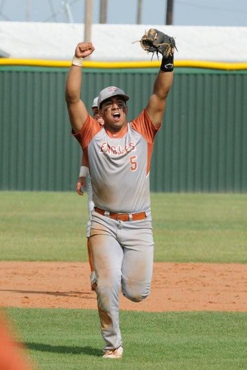 juan lopez vs johnson 2013.jpg